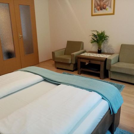 Heviz Lake Apartman Экстерьер фото